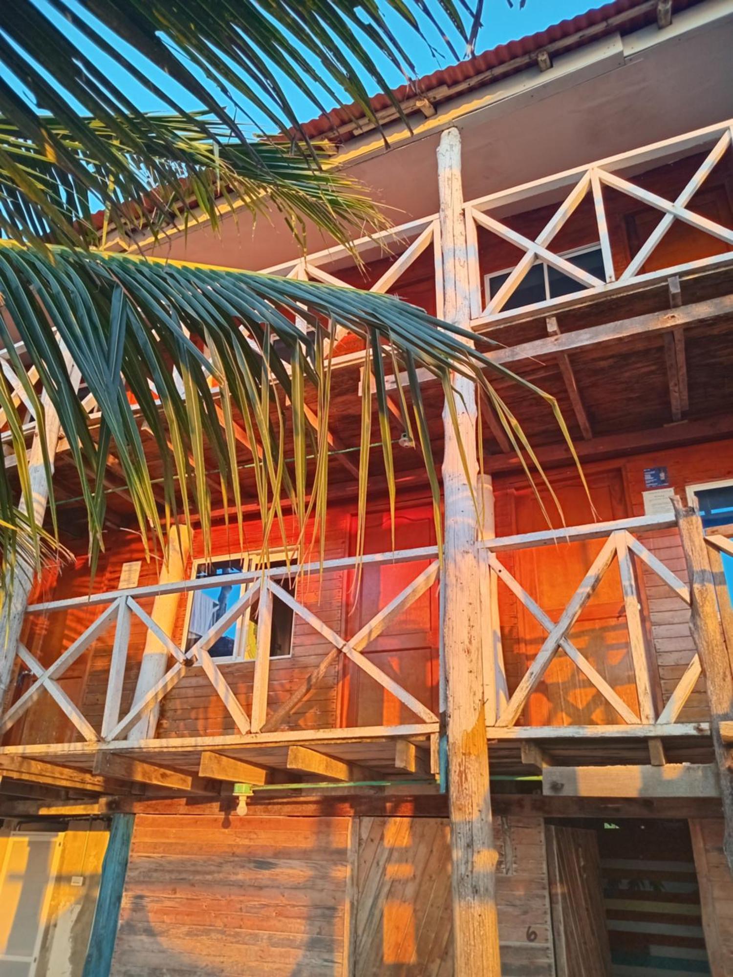 Posada Nativa Casa Azul بلايا بلانكا المظهر الخارجي الصورة